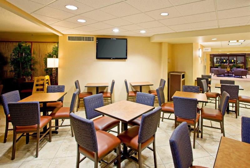 Holiday Inn Express Scottsdale North By IHG - image 9