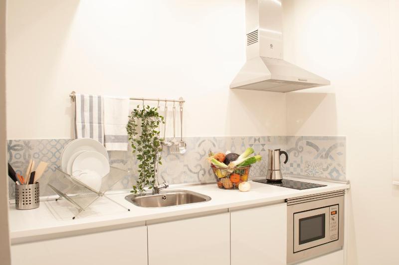 Cosy Apartment in the heart of Barrio de las Letras - image 5