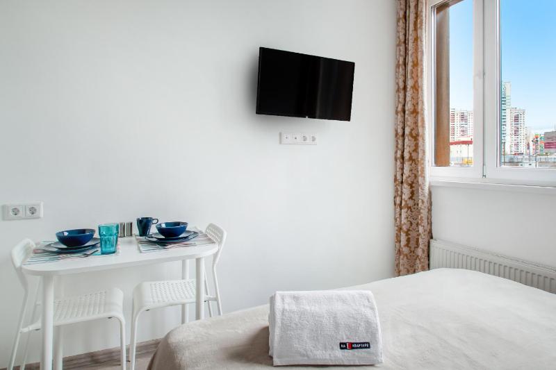 Studio Apartment image 2