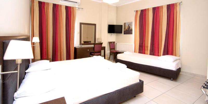 Triple Room image 1
