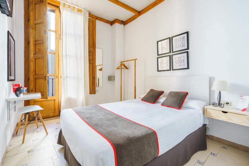 Hostal Austria - image 1