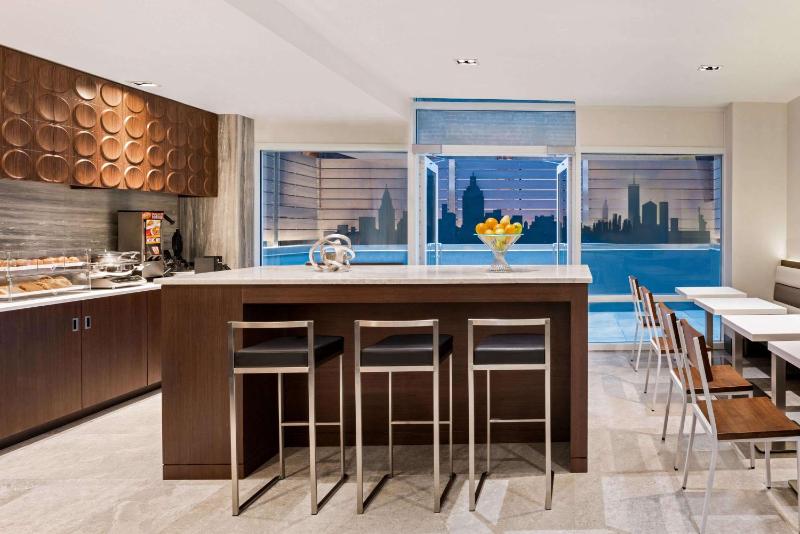 Wingate by Wyndham New York Midtown South/5th Ave - image 10