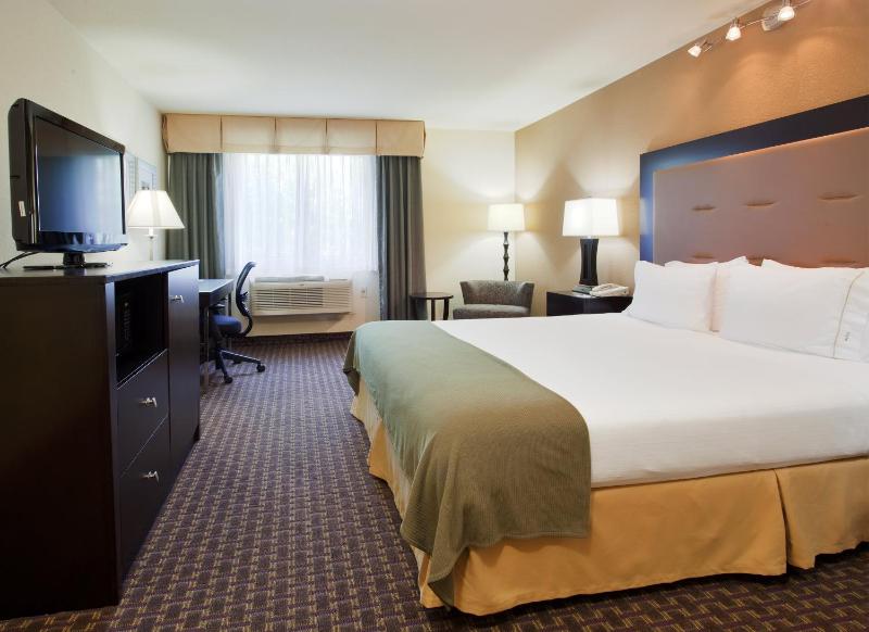 King Room - Mobility Access/Hearing Accessible image 1