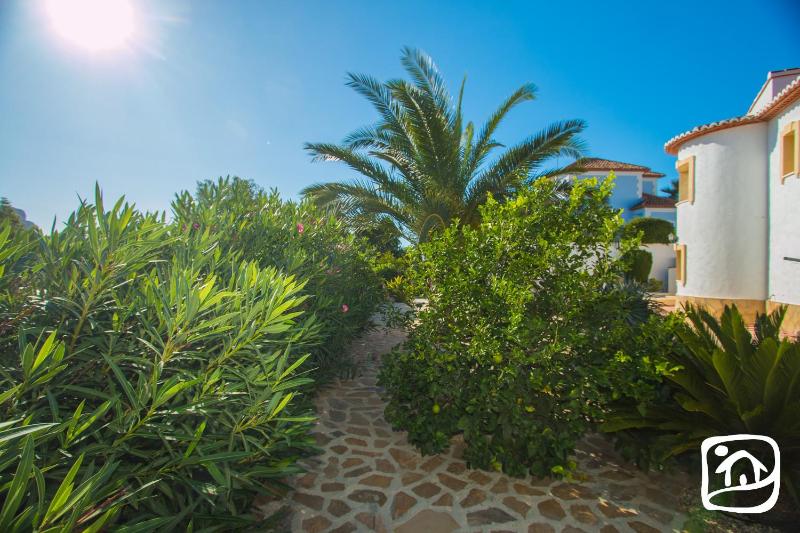 Villa image 1