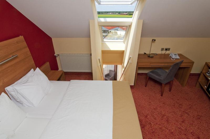Premium Room image 2