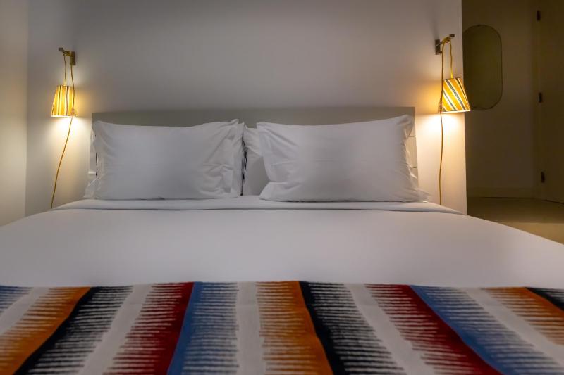 Premium Suite with Garden View image 4