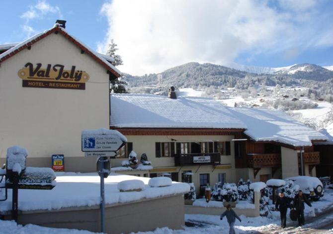 Hotel Val Joly - image 19
