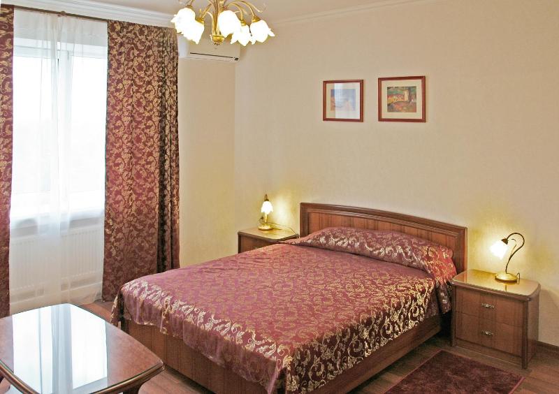 Superior Double or Twin Room image 3