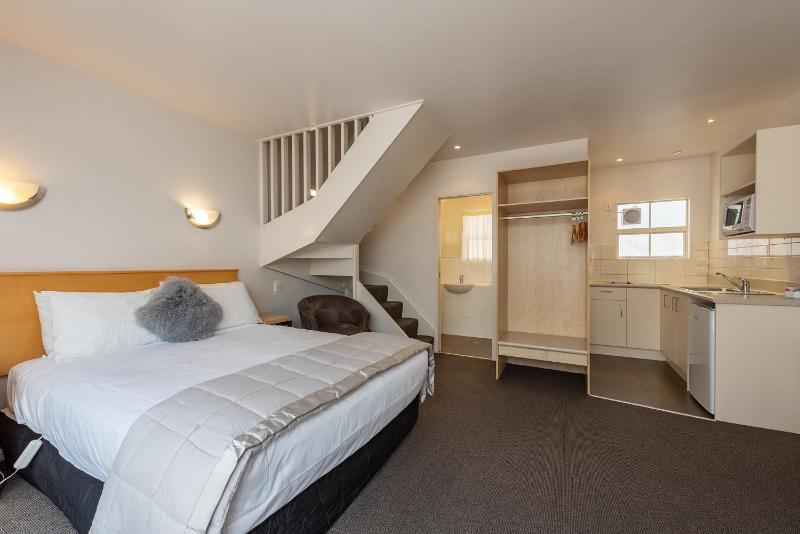 Apollo Lodge - Free Parking - image 41