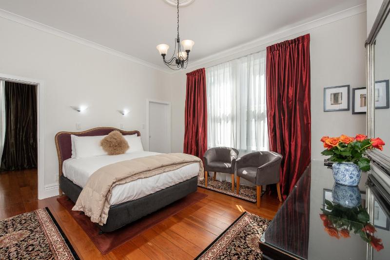 Apollo Lodge - Free Parking - image 7
