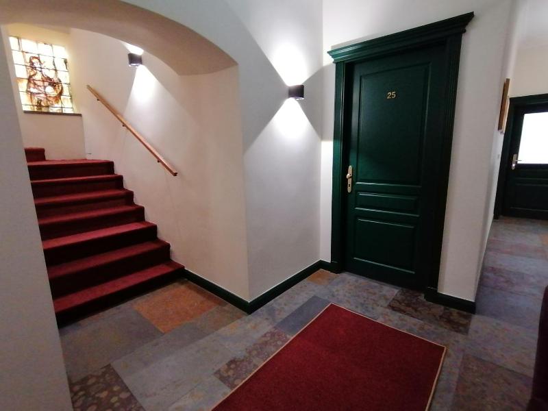 Studio Apartment with Courtyard View image 2