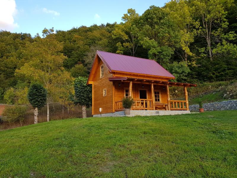 Two-Bedroom House image 4