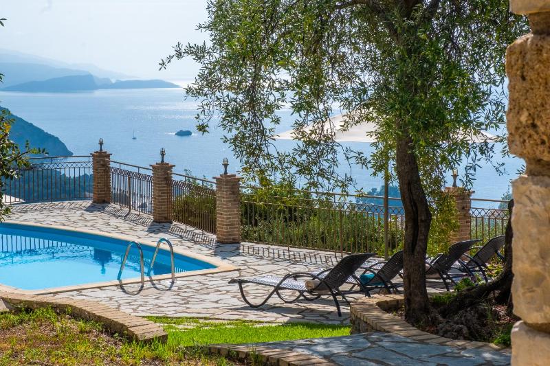 Apolis Villas & Suites Resort - image 38