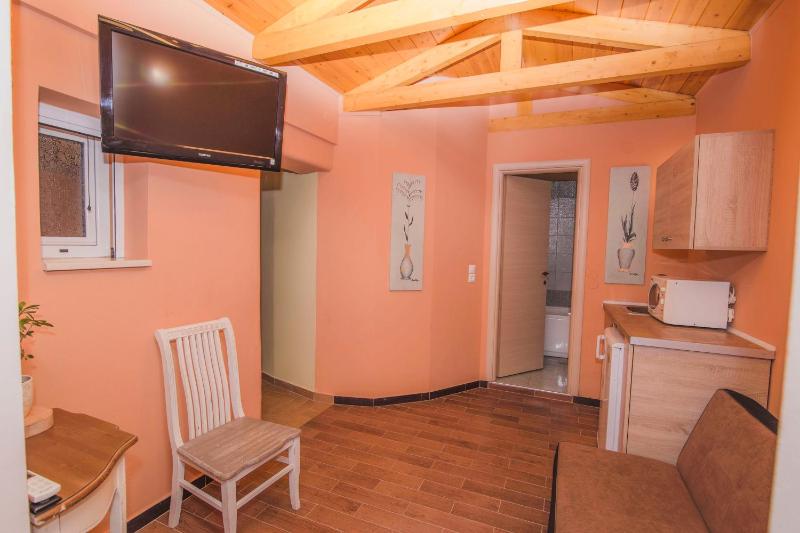 Apartment image 4