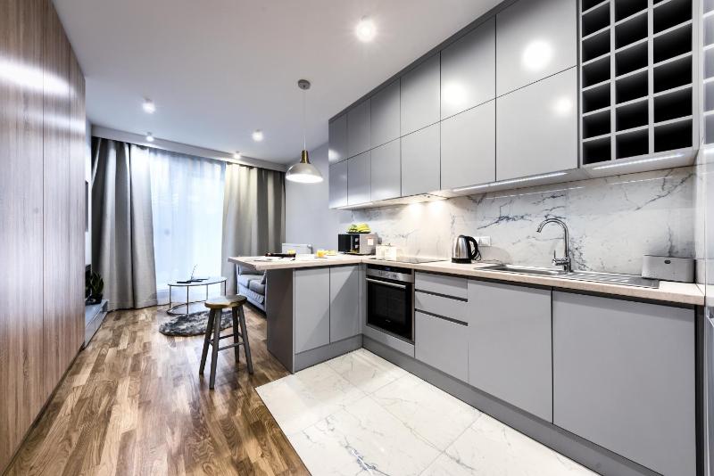 Superior Apartment image 1