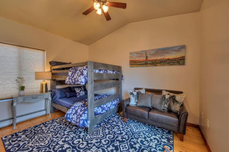 Cali Cochitta Vacation Rentals - image 35