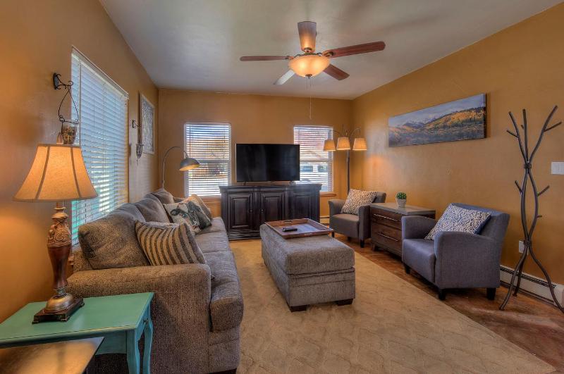 Cali Cochitta Vacation Rentals - image 44