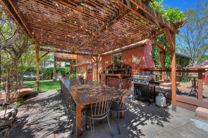 Cali Cochitta Vacation Rentals - image 38