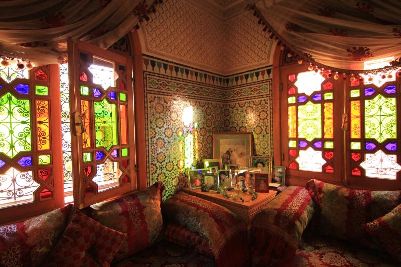 Zohra Twin Room image 1