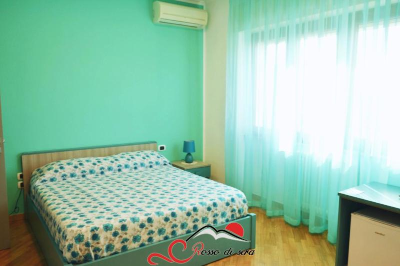 Deluxe Double Room image 4