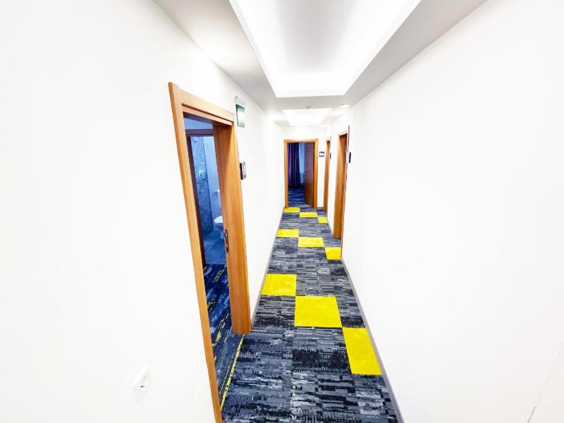 Single Room image 1