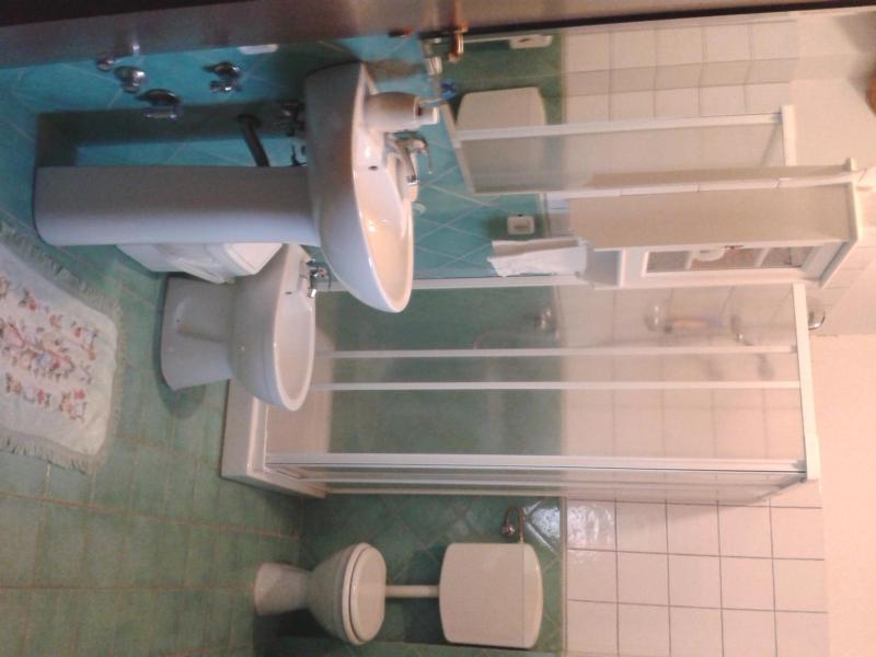 Double Room image 4