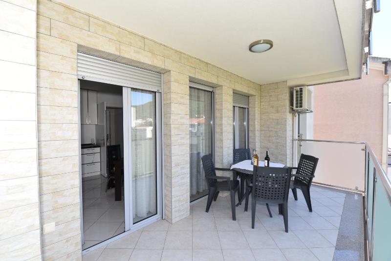 Markovic apartmani - image 8