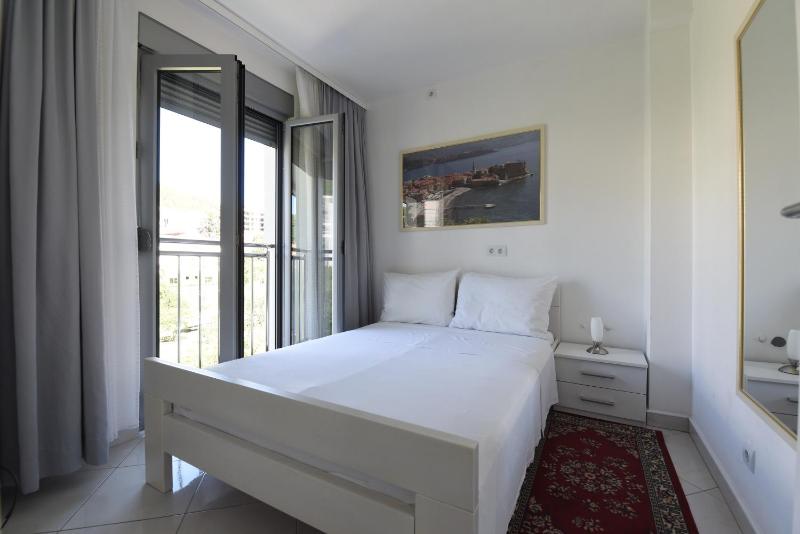 Markovic apartmani - image 6