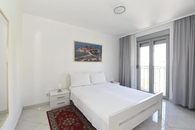 Markovic apartmani - image 16