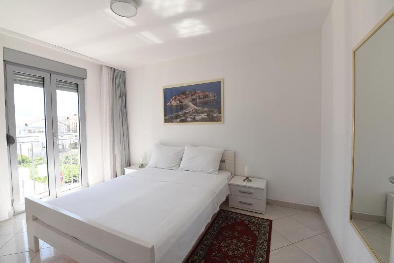 Markovic apartmani - image 14