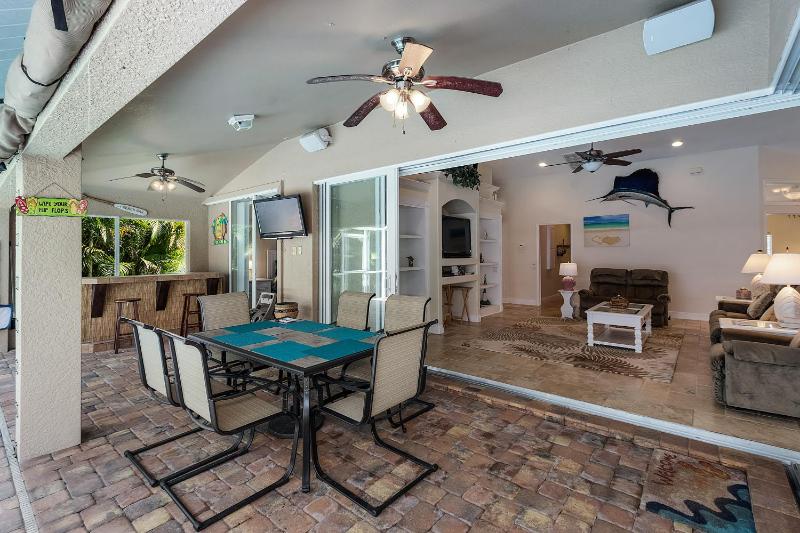 Luxury home hot tub heated pool tiki bar - Villa Spain - image 32