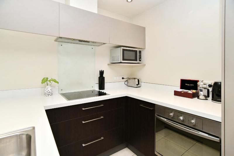 Next to Hagley Park - 7 Night special deals - Bookahome - image 21