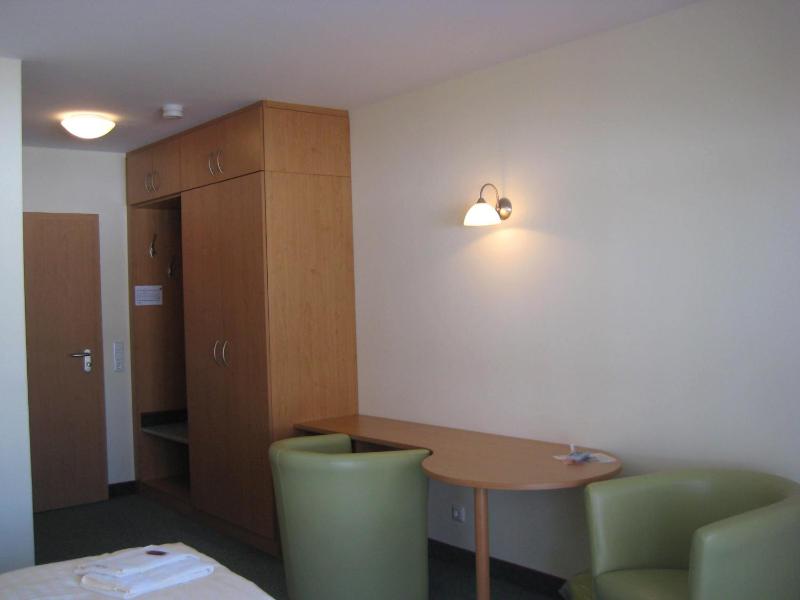 Strandhotel Mirow - image 11