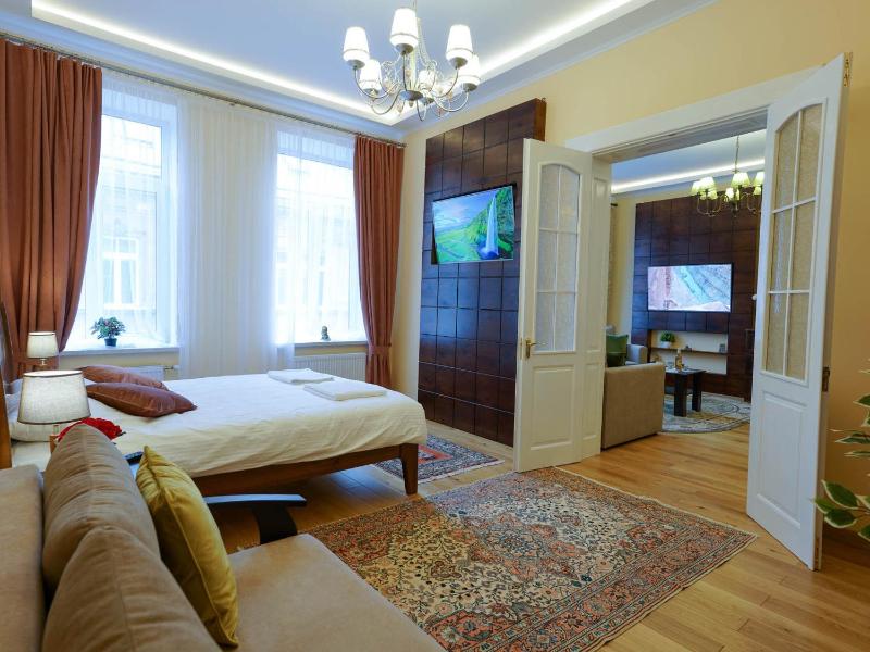 One-Bedroom Apartment image 1