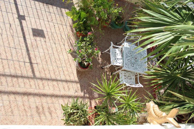Cancun Guest House 3 near Ado bus terminal and 25 min from-to airport by shuttle - image 3