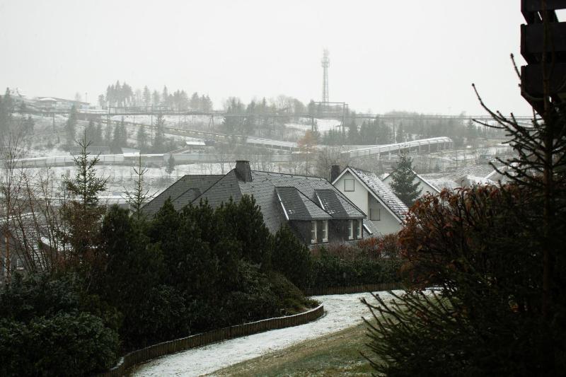 Welcome in - Ferienwohnung 14 in der Nähe des Skigebiets mit Sauna - Blick auf die Bobbahn - image 12