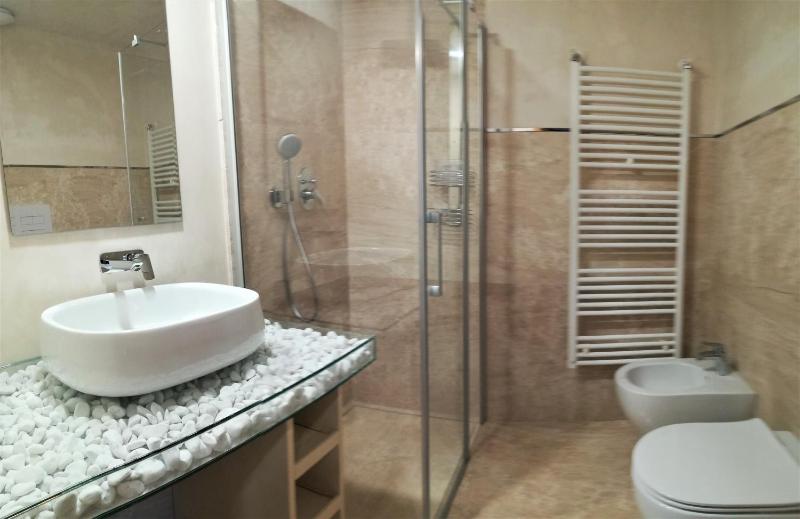 Double or Twin Room image 2