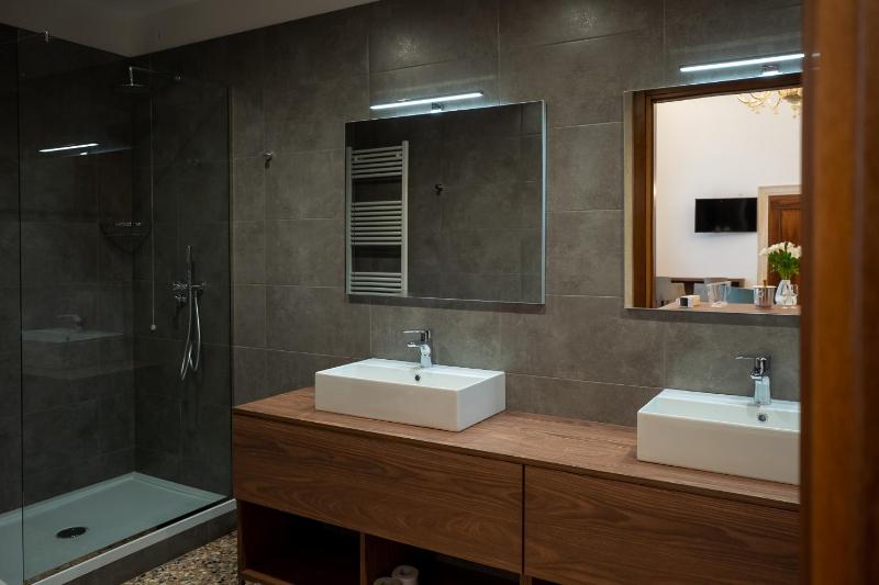 Junior Suite image 4
