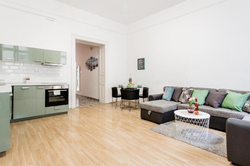 Standard Apartment image 2