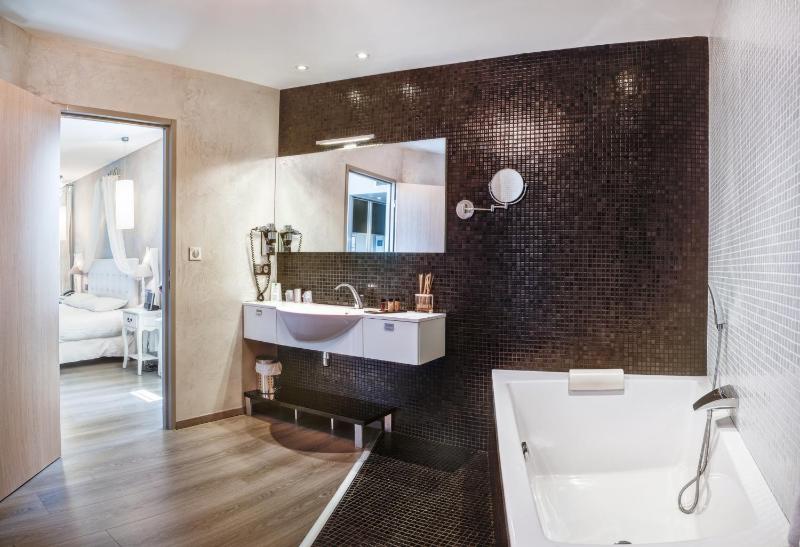 Junior Suite image 2