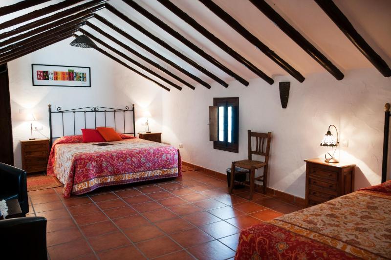 Quadruple Room image 2