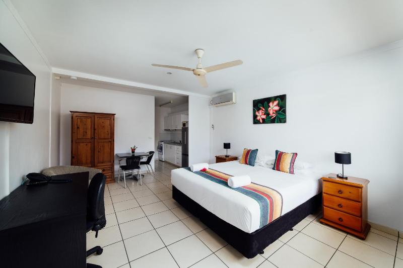 Kaiviti Motel - image 12