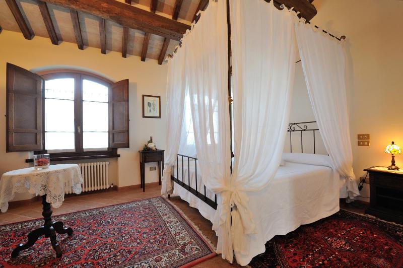 Triple Room image 3
