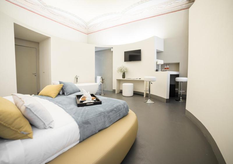 LUCUS Exclusive Bed and Breakfast - image 3