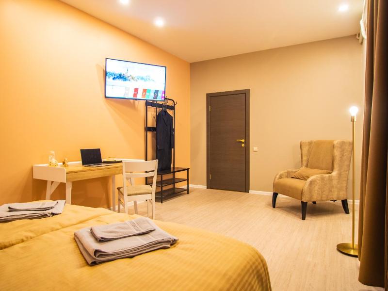Allure Rooms & Coffee - image 10