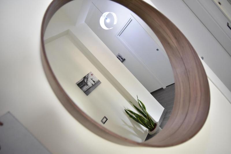 B&B Lambda - image 2