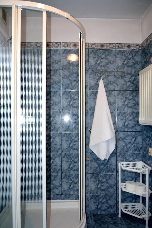 Apartment image 3