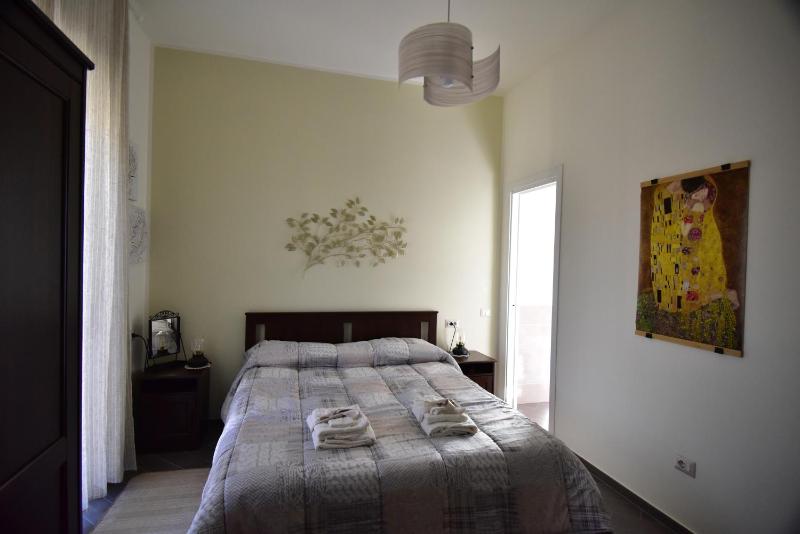Double Room image 2