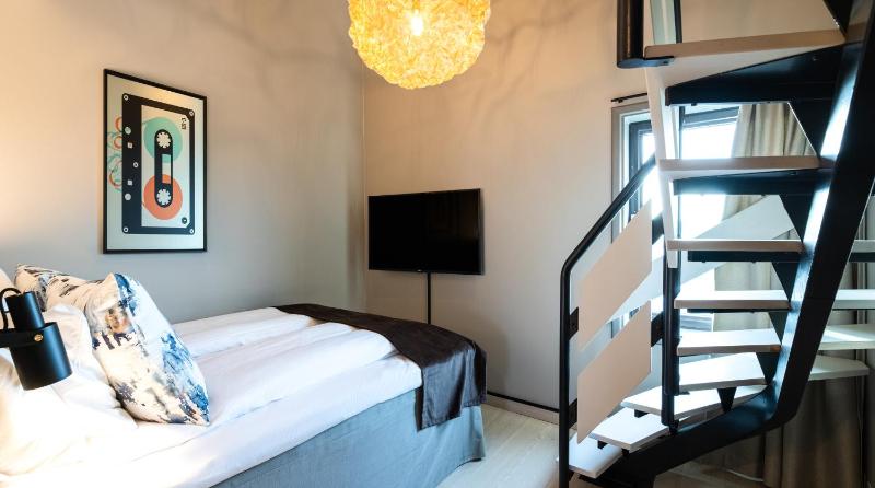 Deluxe Double Room image 2