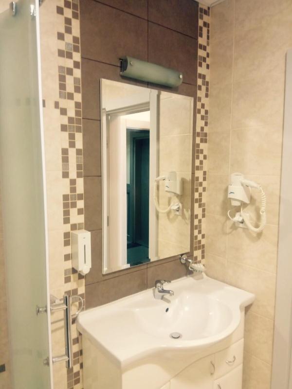 Large Family Suite image 1